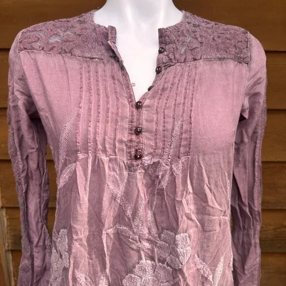 Tregene Silk Lace Embroidered Floral Blouse Shirt Size S - Picture 4 of 9